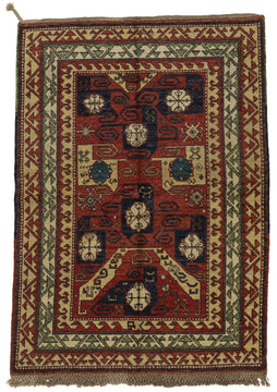 Kazak 5x6 area rug design