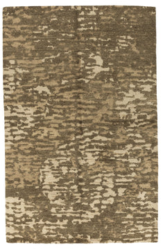 Miyake Macadamia 6 x 9 is a hand knotted rug by Tufenkian. 